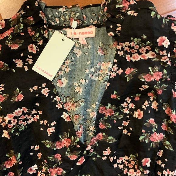Re:named Ruched Floral Short Sleeve Dress - Small - Picture 3 of 7